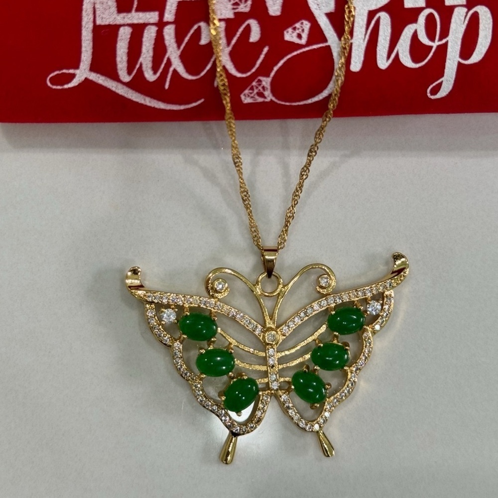Butterfly jade necklace